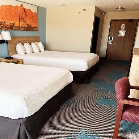 Days Inn By Wyndham Ozark Springfield Bagian luar foto
