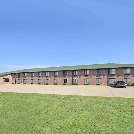 Days Inn By Wyndham Ozark Springfield Bagian luar foto