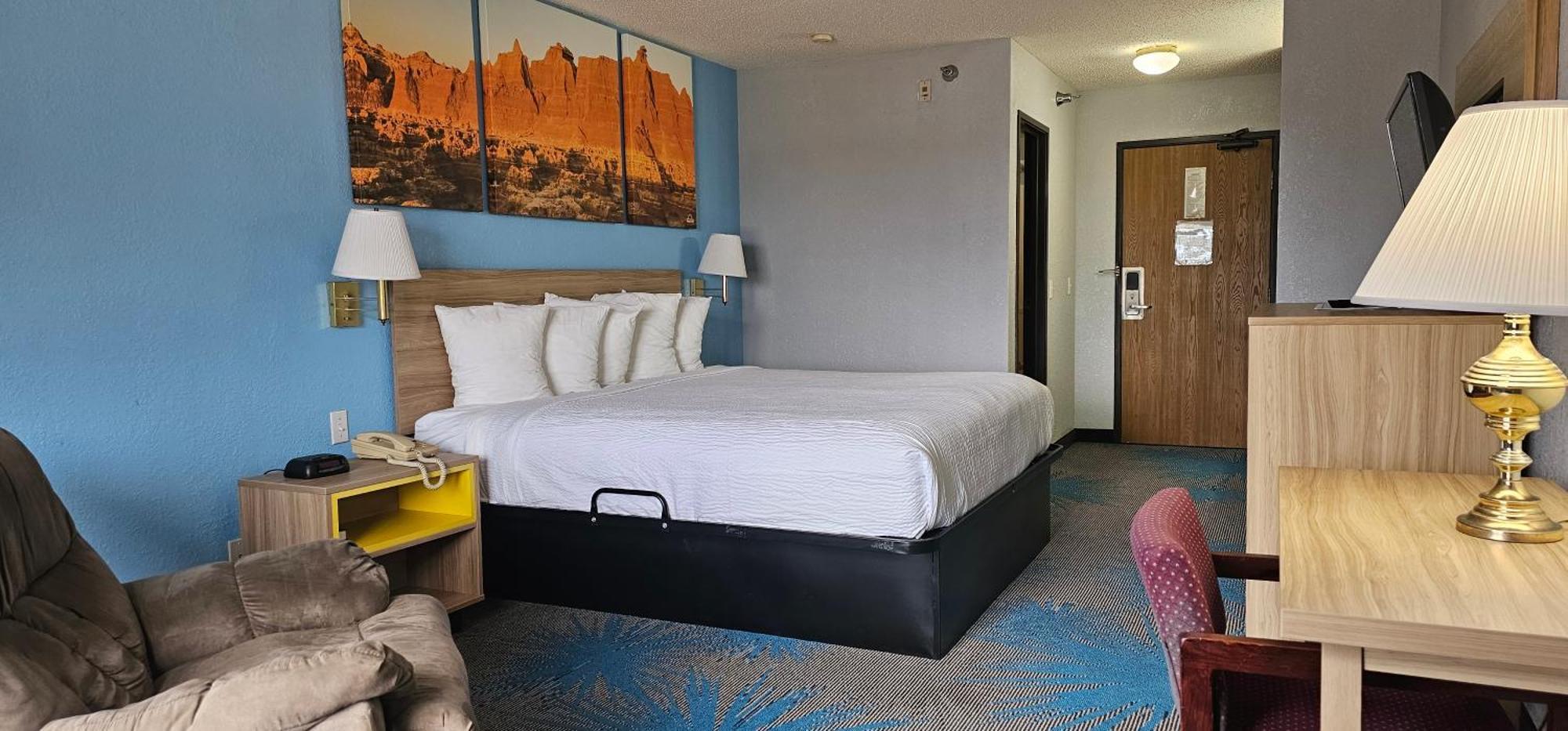 Days Inn By Wyndham Ozark Springfield Bagian luar foto