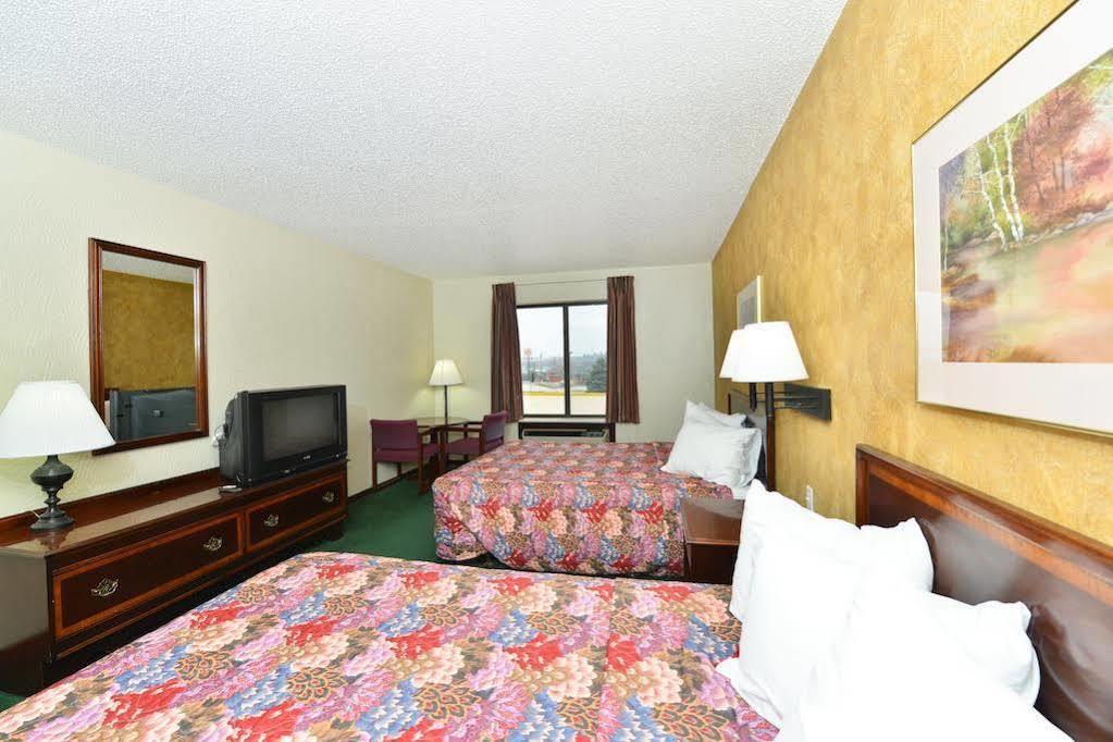 Days Inn By Wyndham Ozark Springfield Bagian luar foto